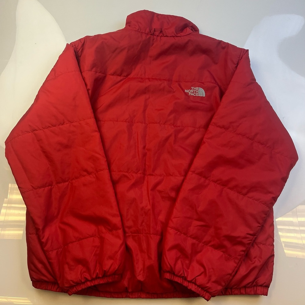 The North Face Red Jacket R115-26 - Picture 2 of 4